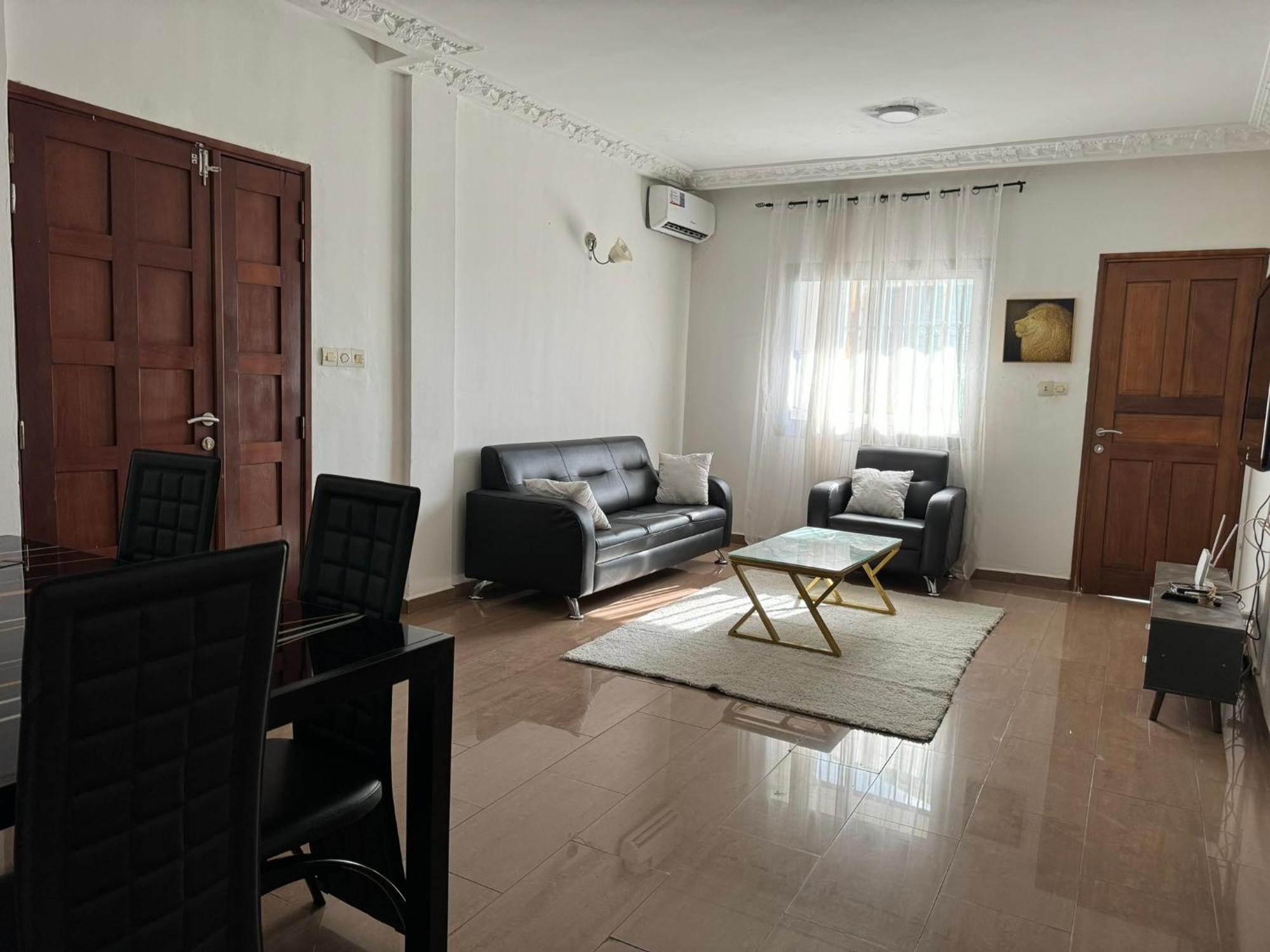 Appartements Modernes, Wifi, Tv - Yaounde, Omnisports Εξωτερικό φωτογραφία